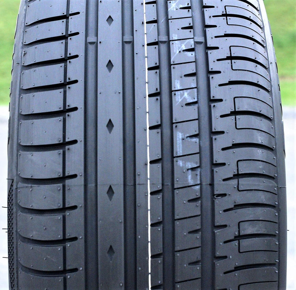 245/50R17 All-Season Radial Tire L4610