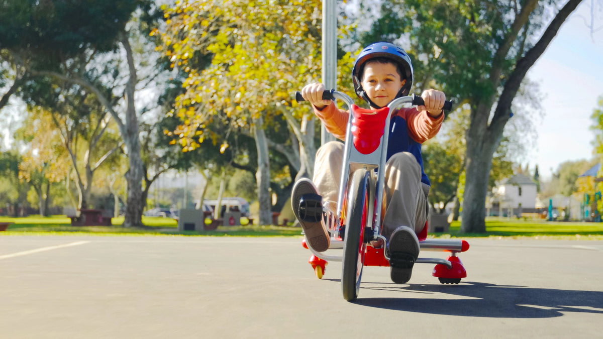 Red Sparking Trike T10799