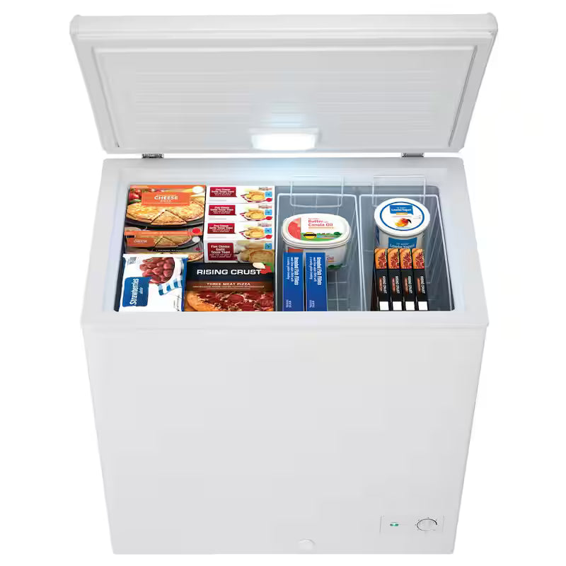 White 6.9 cu. ft. Manual Defrost Chest Freezer C8926