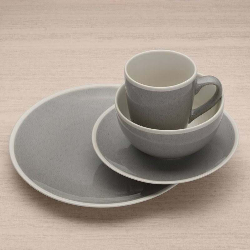 16-Piece Dinnerware Set J737344