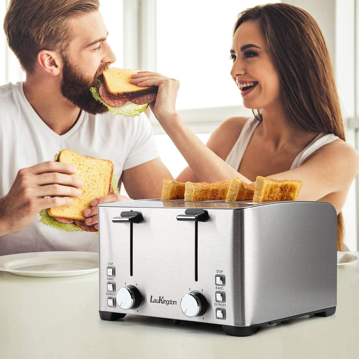 4 Slice Stainless Steel Toaster with Extra Wide Slots Y453074