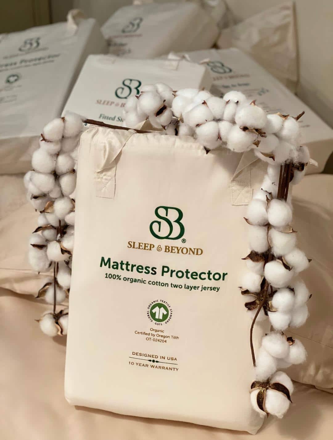 Organic Cotton Waterproof Mattress Protector Cal King L6098
