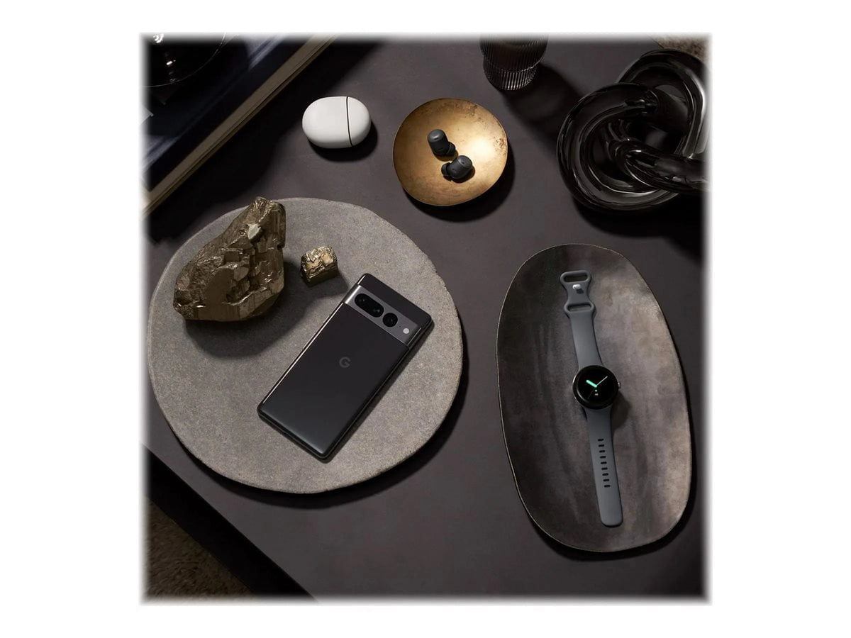 5G Smartphone Dual-SIM 12 GB 128 GB OLED 6.7" 120 Hz Obsidian F772