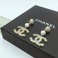 Earrings V682