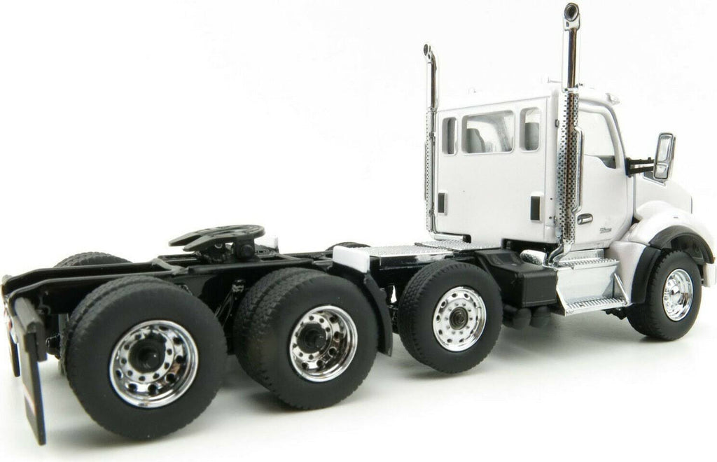 White Metallic 1/50 Diecast Truck Tractor Model C570072