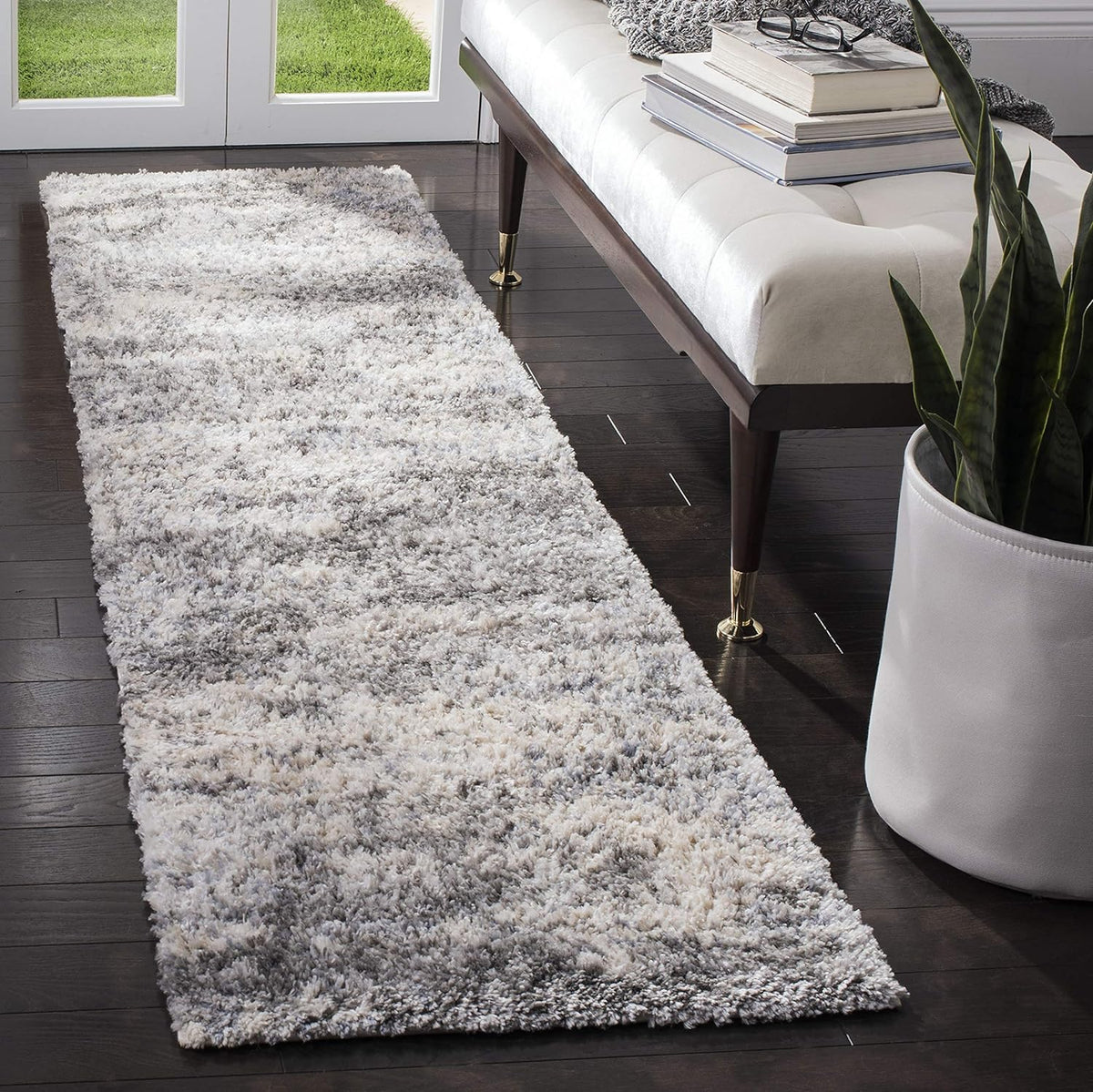 2' x 22' Grey Cream Plush Runner Rug Y90969