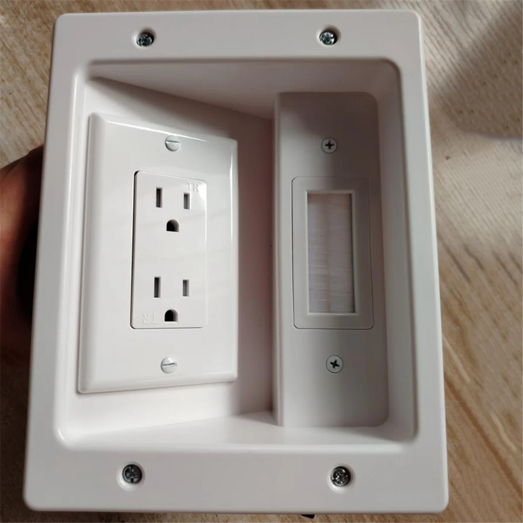 Recessed Outlet Box Cable Management Kit 15A 125V C184674