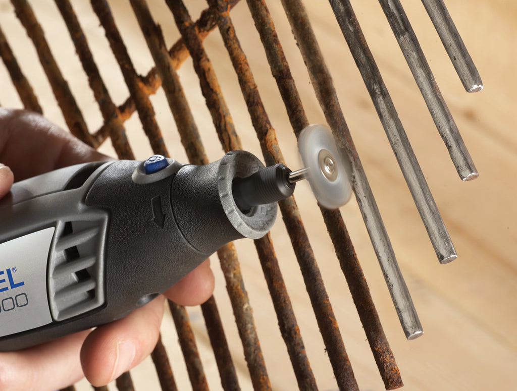 Variable Speed Rotary Tool with 18 Accessories I31277