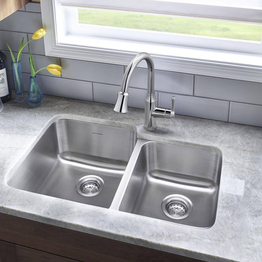 31-in x 20-in Double-Basin Stainless Steel Undermount Kitchen Sink A71248