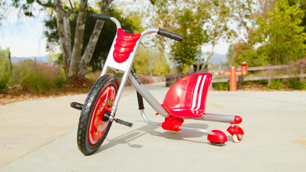 Red Sparking Trike T10799