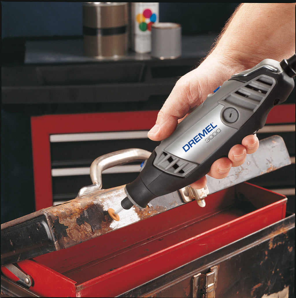 Variable Speed Rotary Tool with 18 Accessories I31277