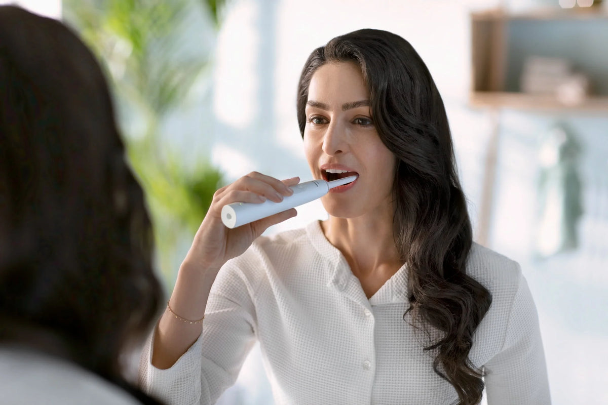 Rechargeable Electric Toothbrush with Pressure Sensor D886495