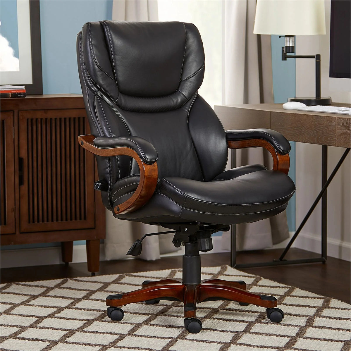 Big and Tall Executive Office Chair with Wood Accents Black O629