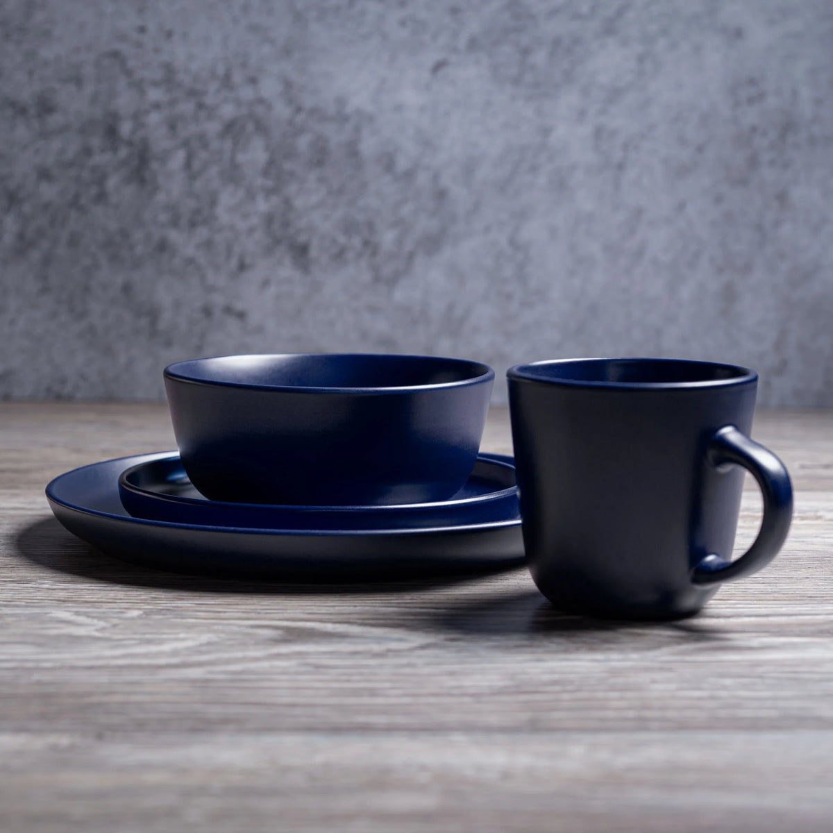 16-Piece Matte Dark Blue Ceramic Stoneware Dinnerware Set U37359
