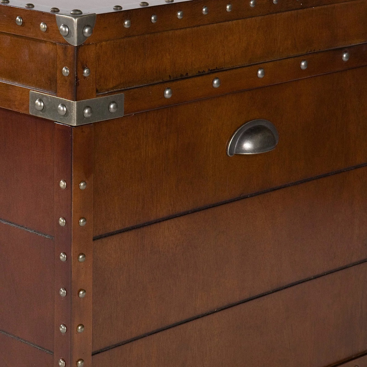 Walnut Trunk Cocktail Table Q7588