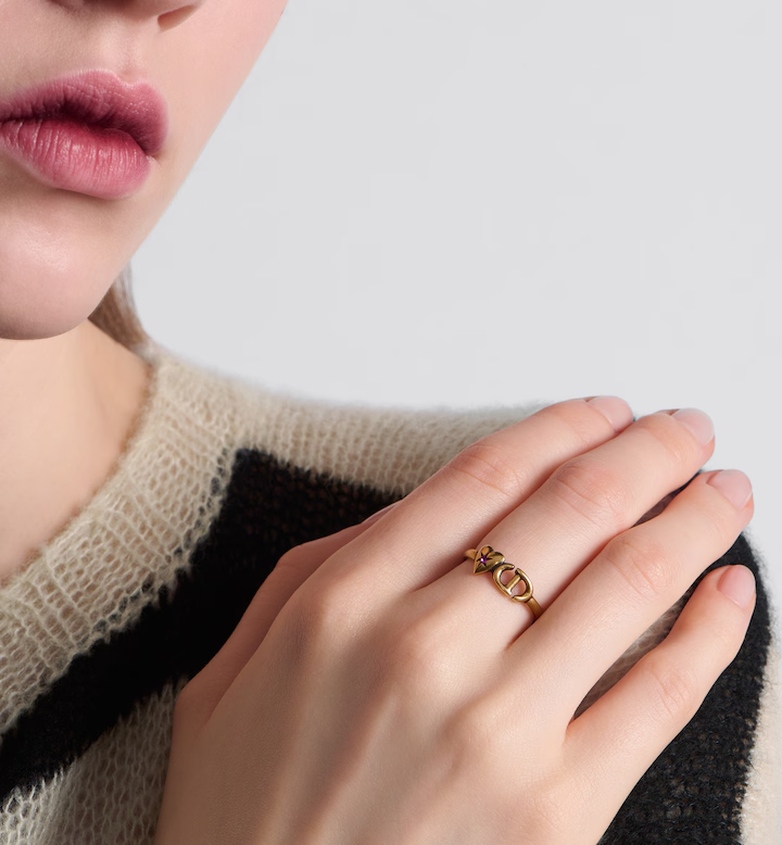 Ring Y3174
