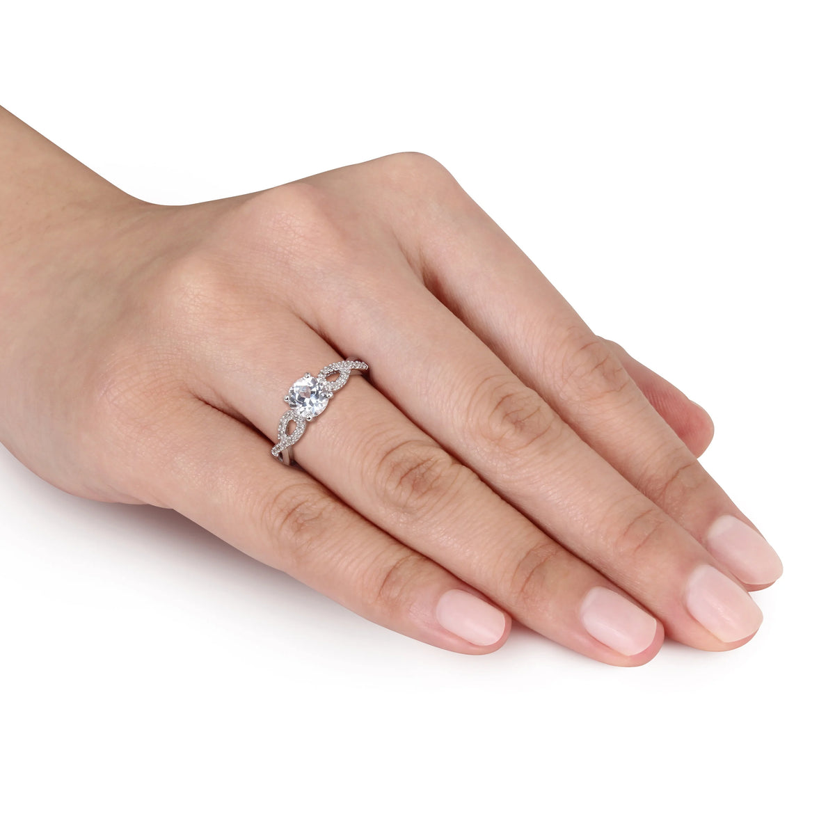 10kt White Gold Solitaire Ring with Infinity Band O30193
